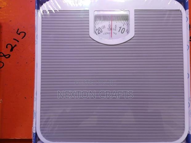 Mechanical Bathroom Weight Scale - thumbnail 2
