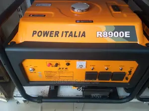 Power Italia R8900e Petrol Generator