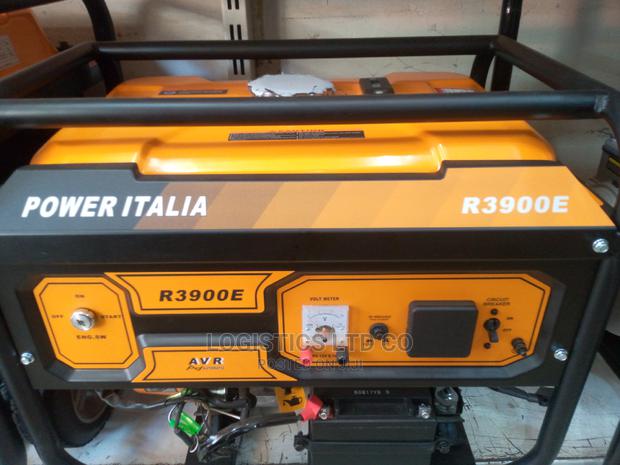 Power Italia R3900e Petrol Generator