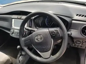 Toyota Axio 2014 White