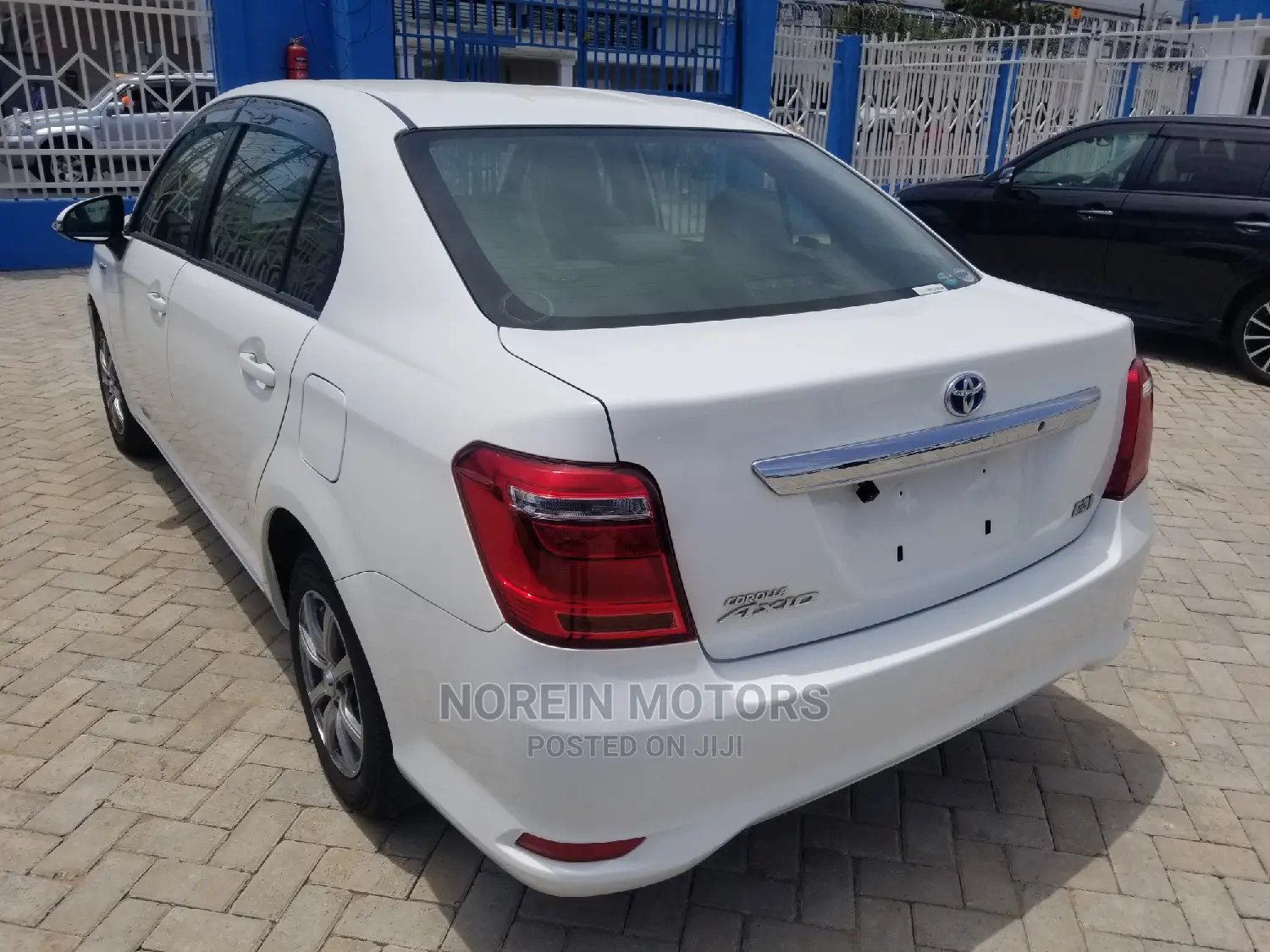 Toyota Axio 2014 White