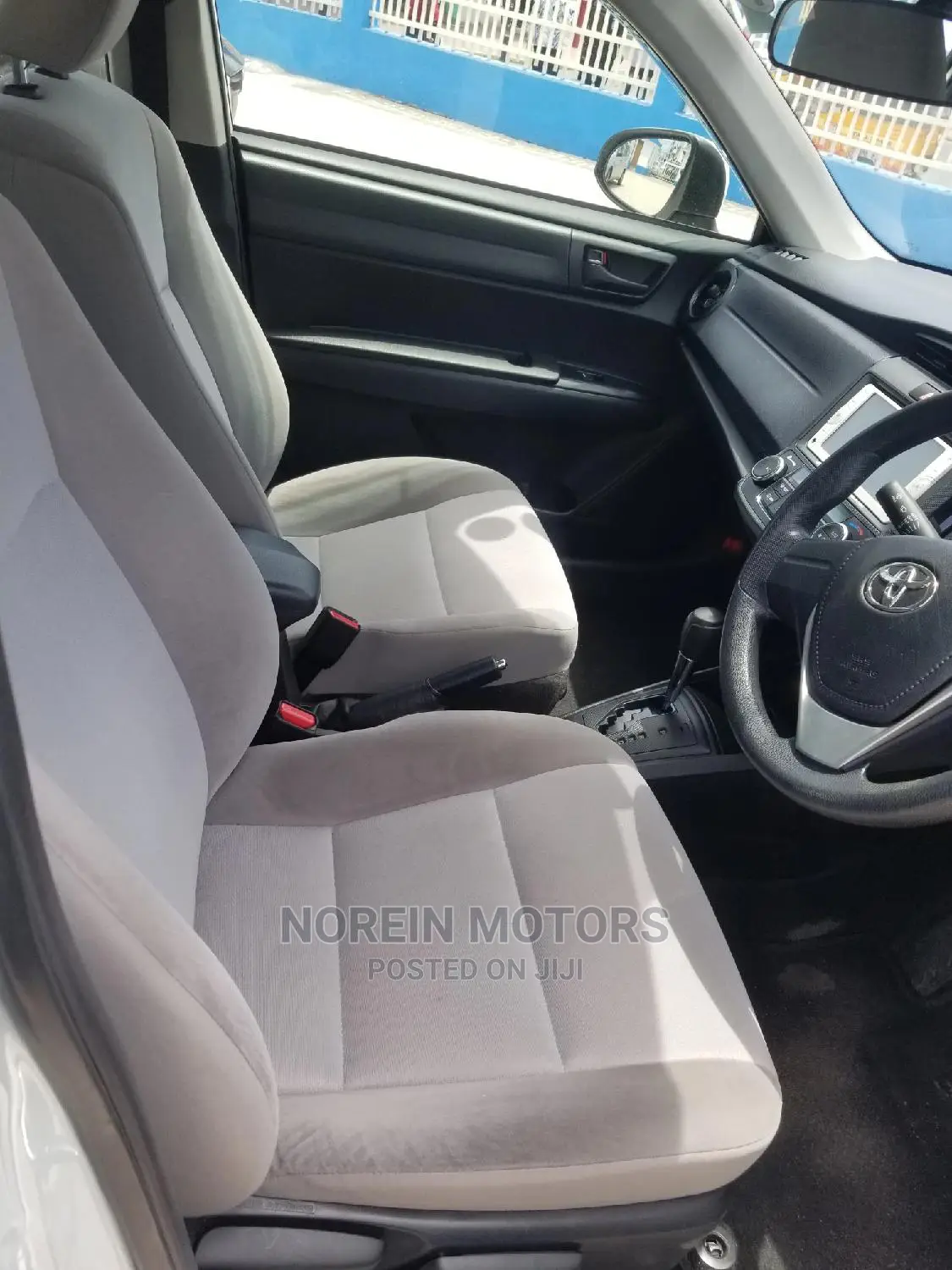 Toyota Axio 2014 White