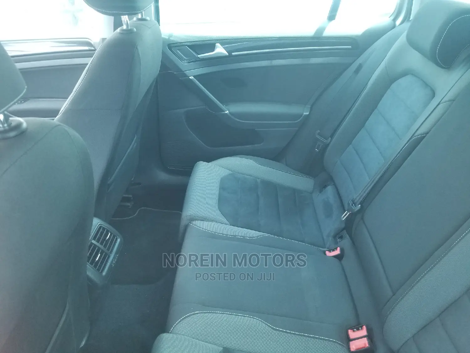 Volkswagen Golf 2014 Silver