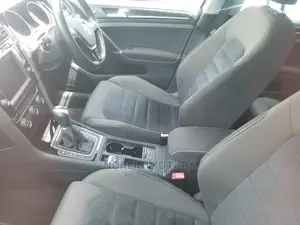 Volkswagen Golf 2014 Silver
