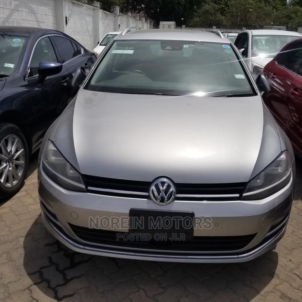 Volkswagen Golf 2014 Silver - thumbnail 2