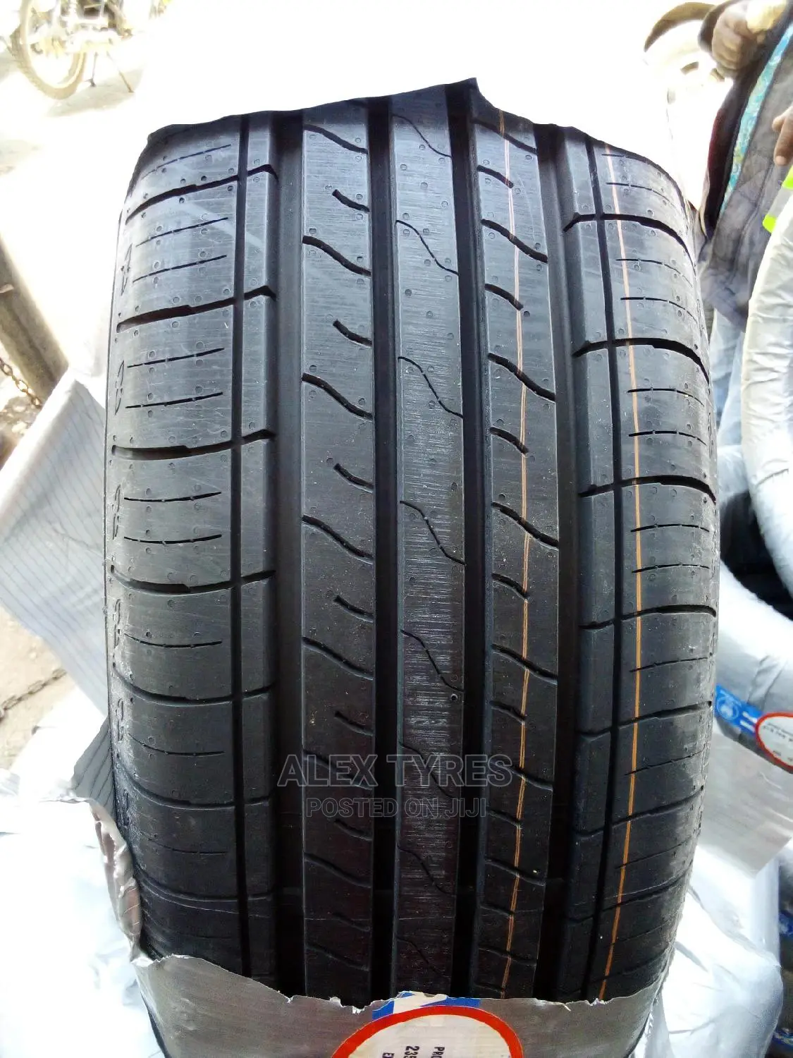 235/65r17 MRF Tyres Made in India