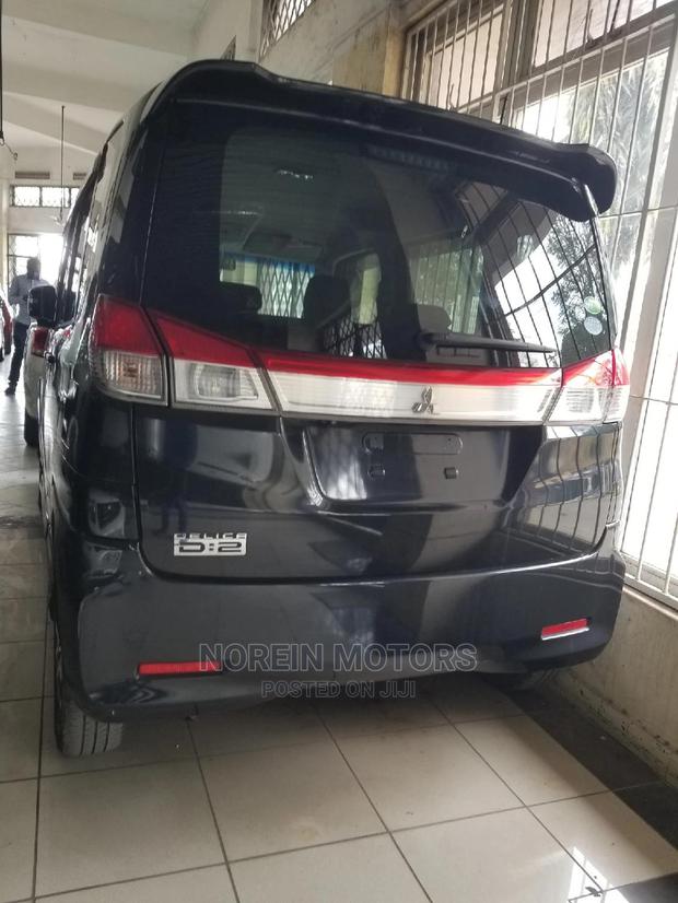 Mitsubishi Delica 2014 Black - thumbnail 7