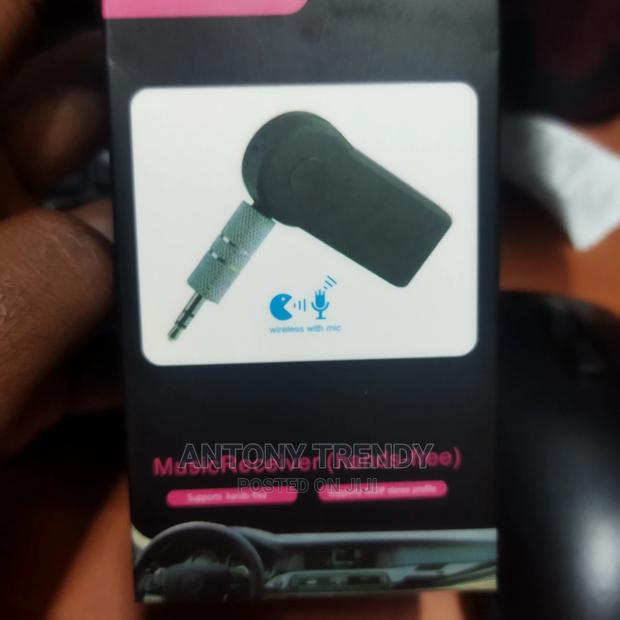Music Receiver Hands Freee