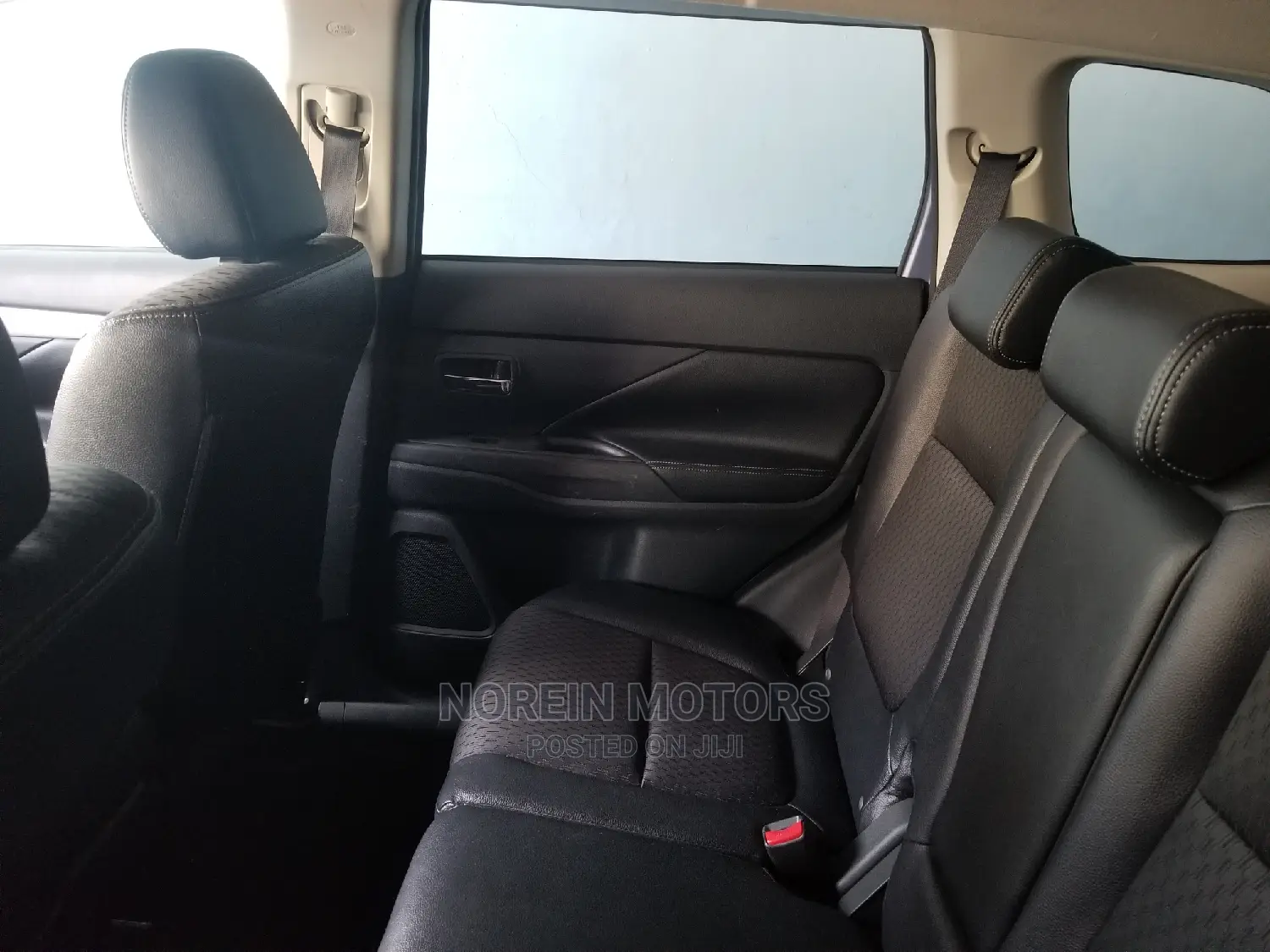 Mitsubishi Outlander 2014 Blue