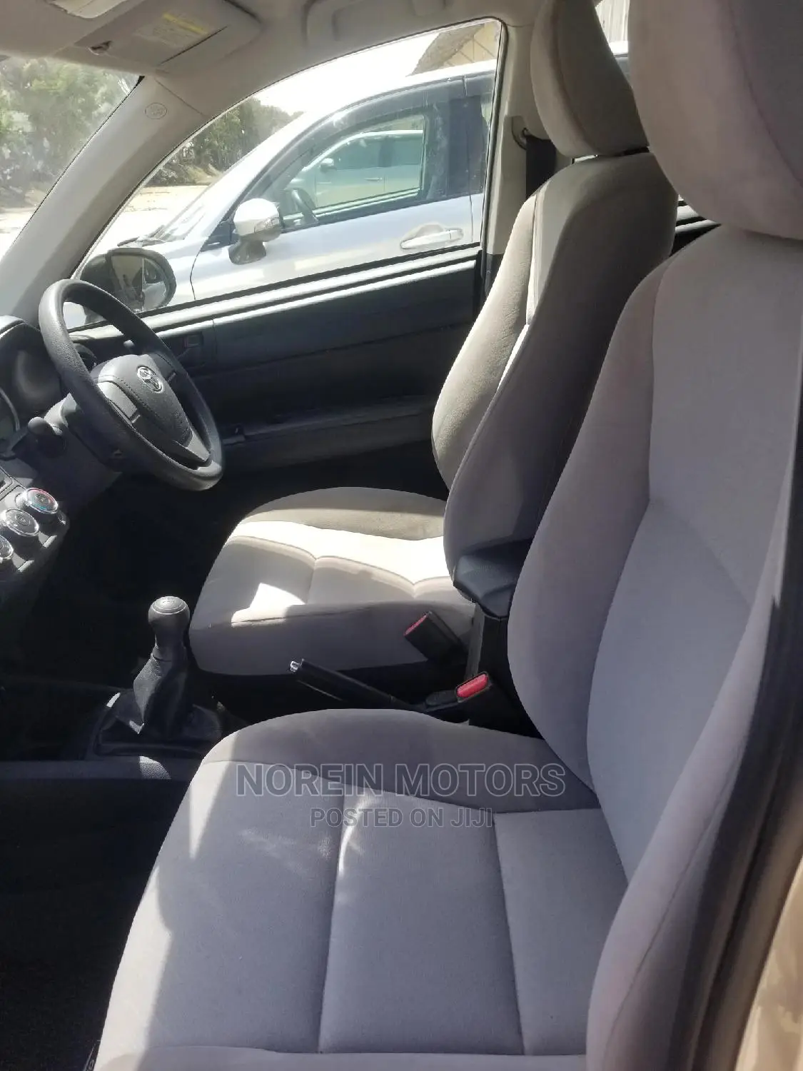 Toyota Axio 2015 Gray