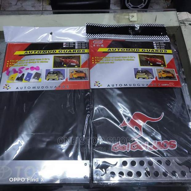 4pcs Black Kangaroo Mudflaps - thumbnail 2