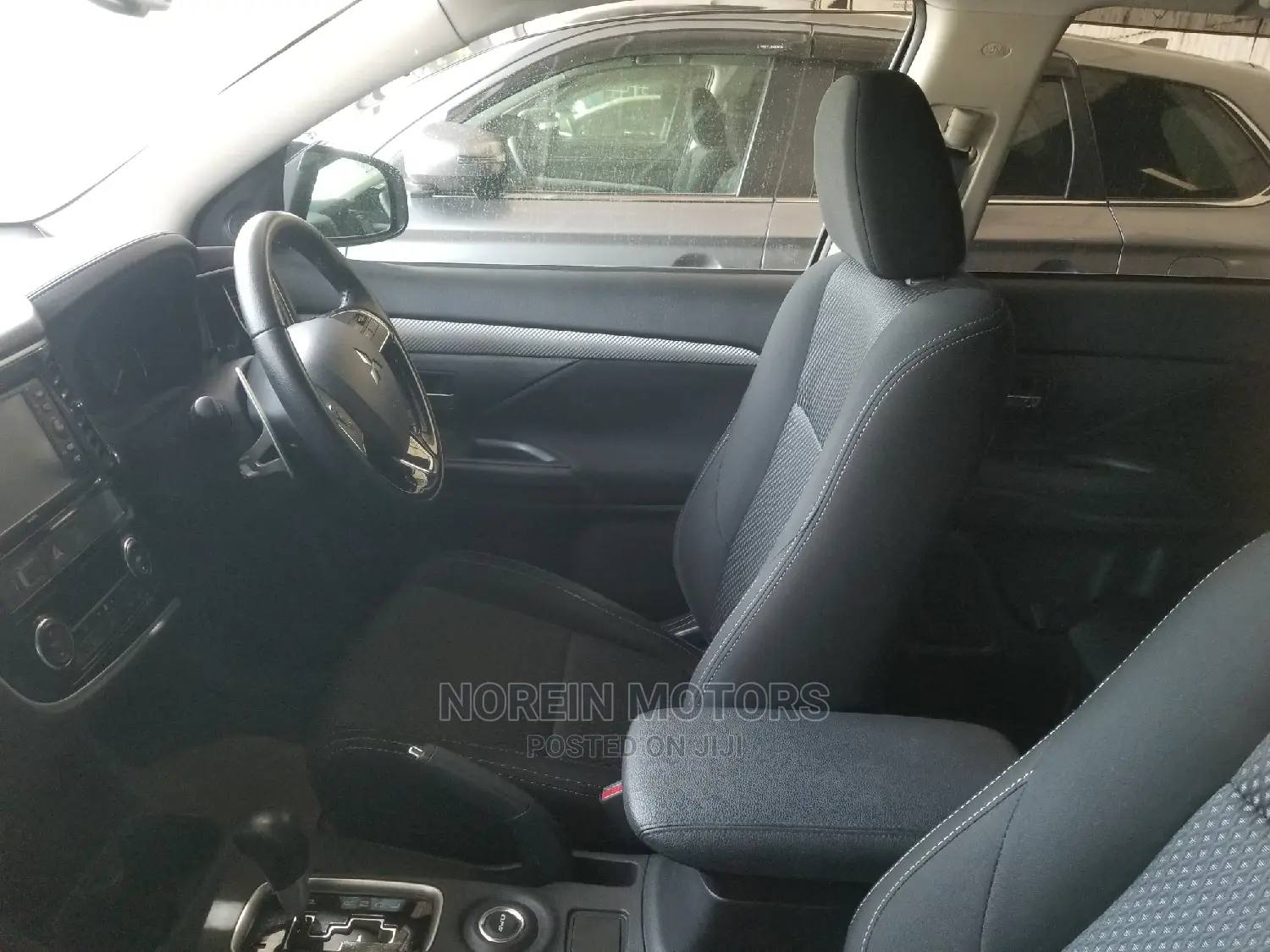 Mitsubishi Outlander 2014 Black