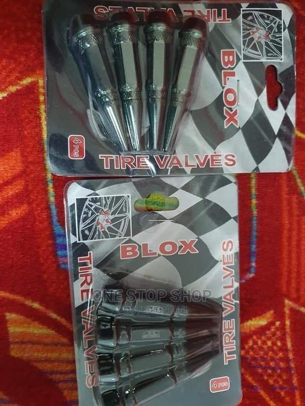 4pcs Tire Nozzle Valves Covers - main view