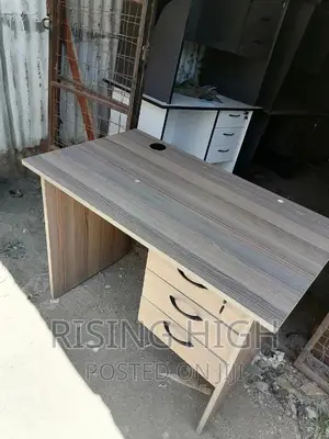 Great High Quality Office Desk