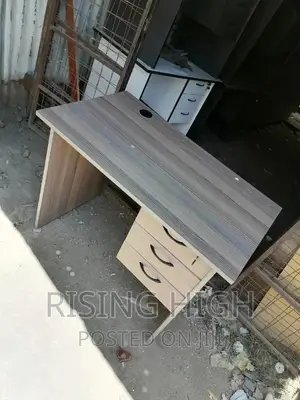 Awsome Top High Quality Office Desk