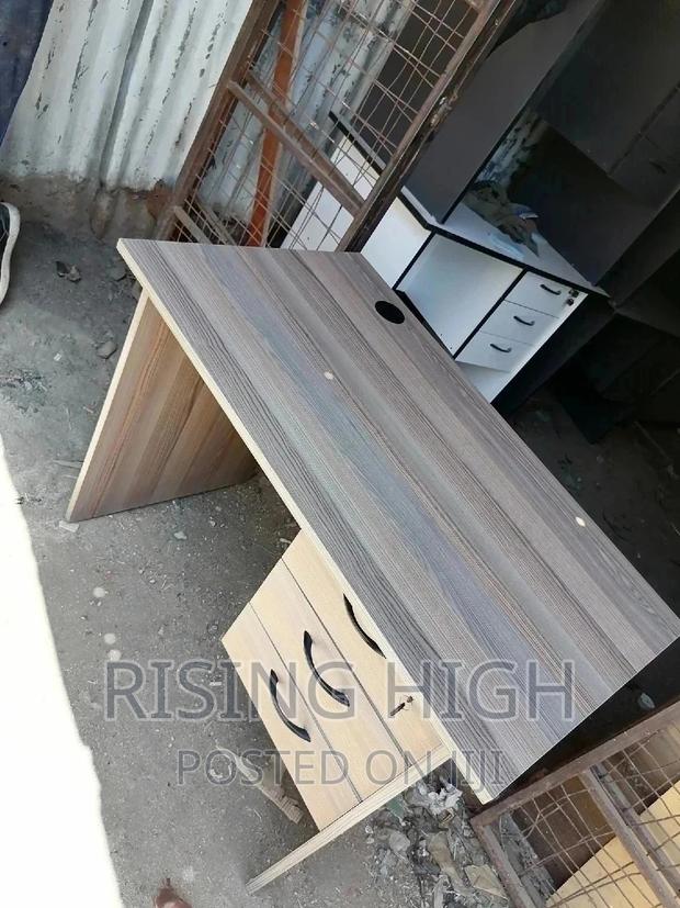 Awsome Top High Quality Office Desk - thumbnail 2