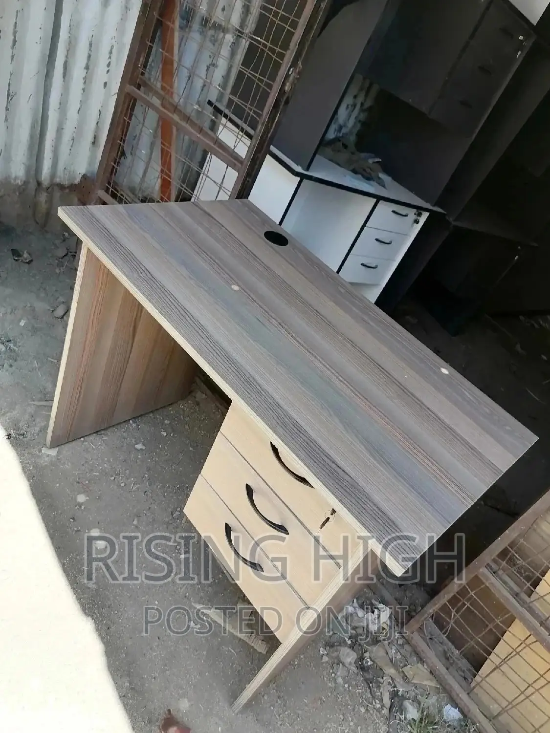 Best Great Quality Office Desk