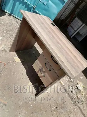 Supreme Quality Brand Office Desk
