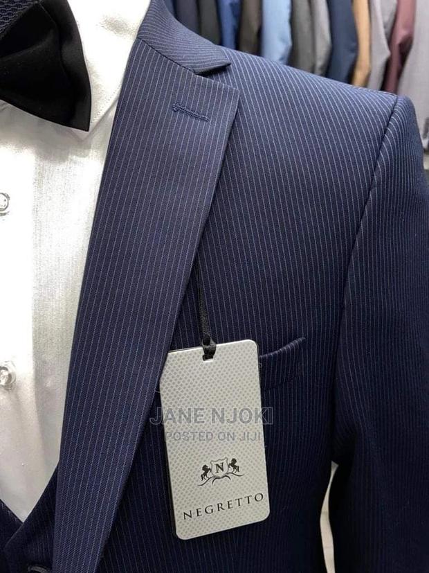 Men Suit Strippes - main view