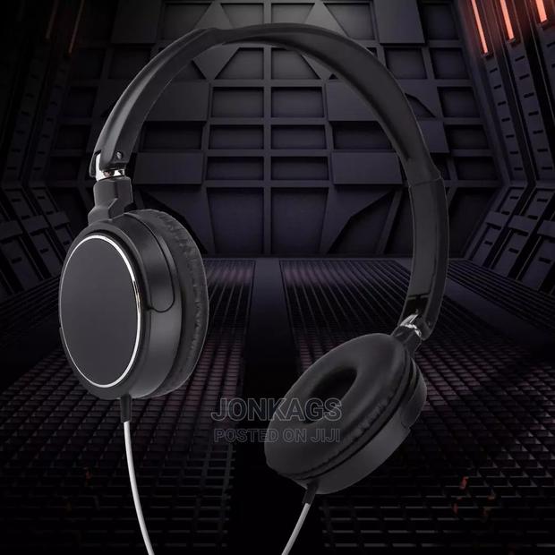 Headphone Loud Music Resistance - thumbnail 3