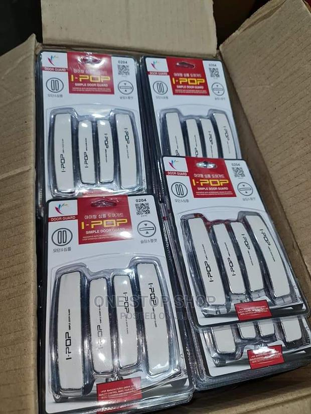 Ipop Universal Simple Door Guard - main view