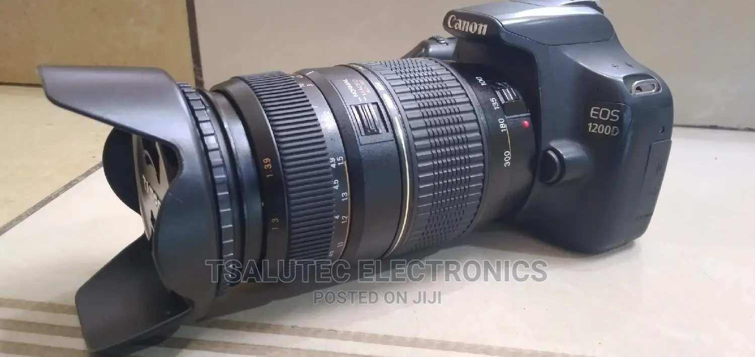 Canon 1200D