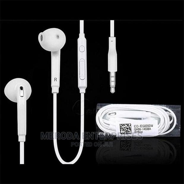 Generic Universal Wired Earphone for Android - White - main view