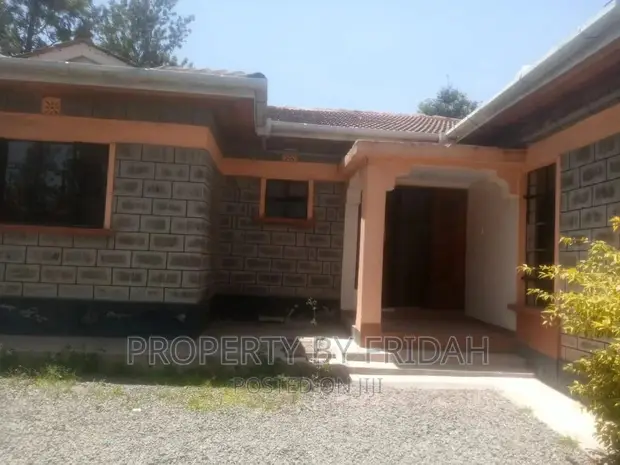 3bdrm Bungalow in Kitengela for Rent