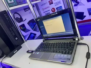 Laptop Acer Aspire 1 2GB Intel Atom HDD 320GB