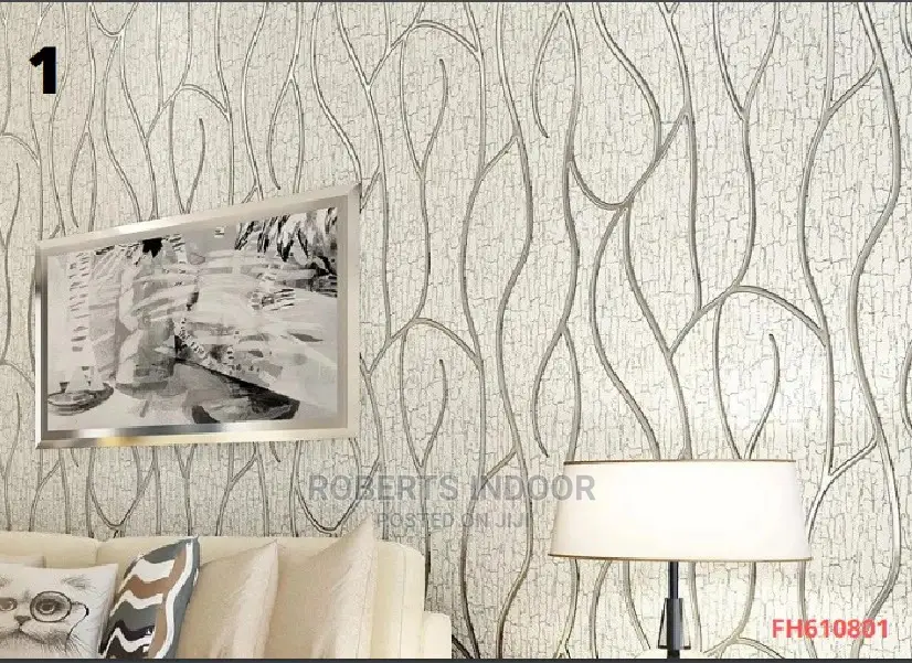 Cream White and Silver Elegant Wallpaper
