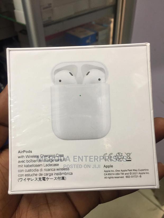 Airpods With Wireless Charging Case - main view