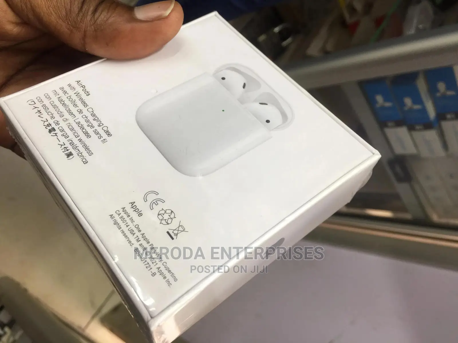 Airpods .Earphones With Wireless Charging Case