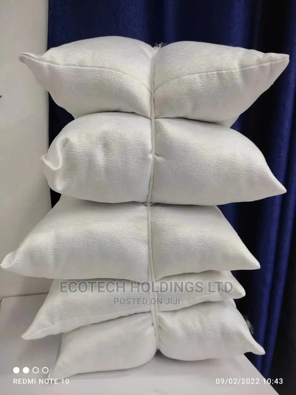 Throw Pillows