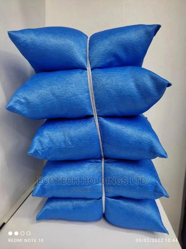 Throw Pillows - thumbnail 2