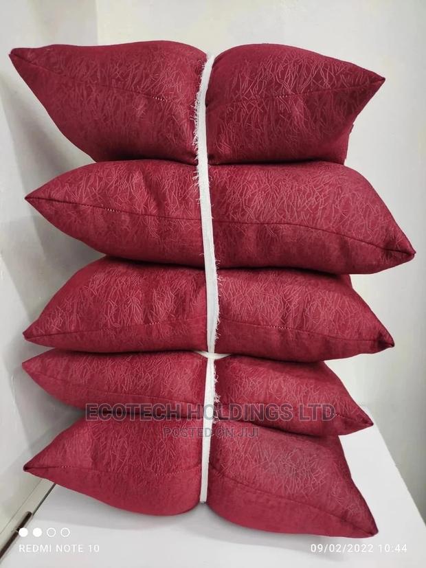 Throw Pillows - thumbnail 3