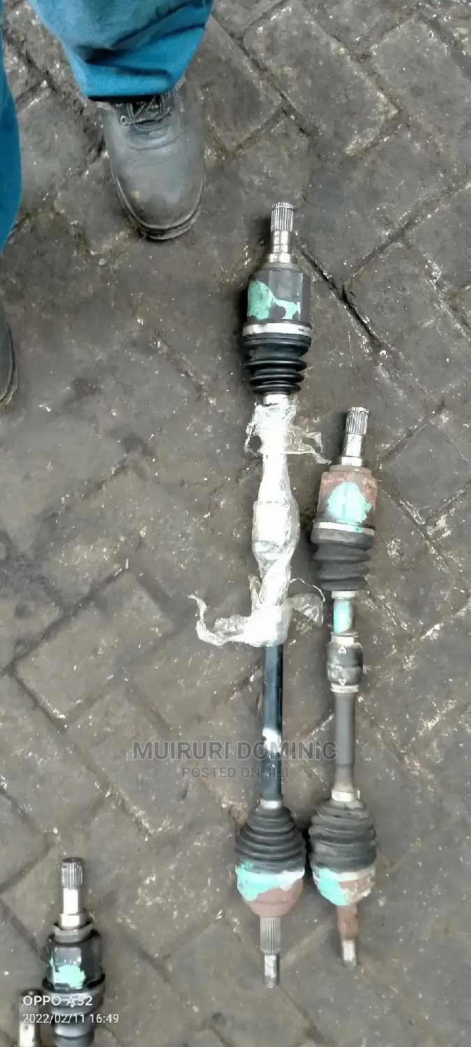 Nissan Tiida Drive Shaft