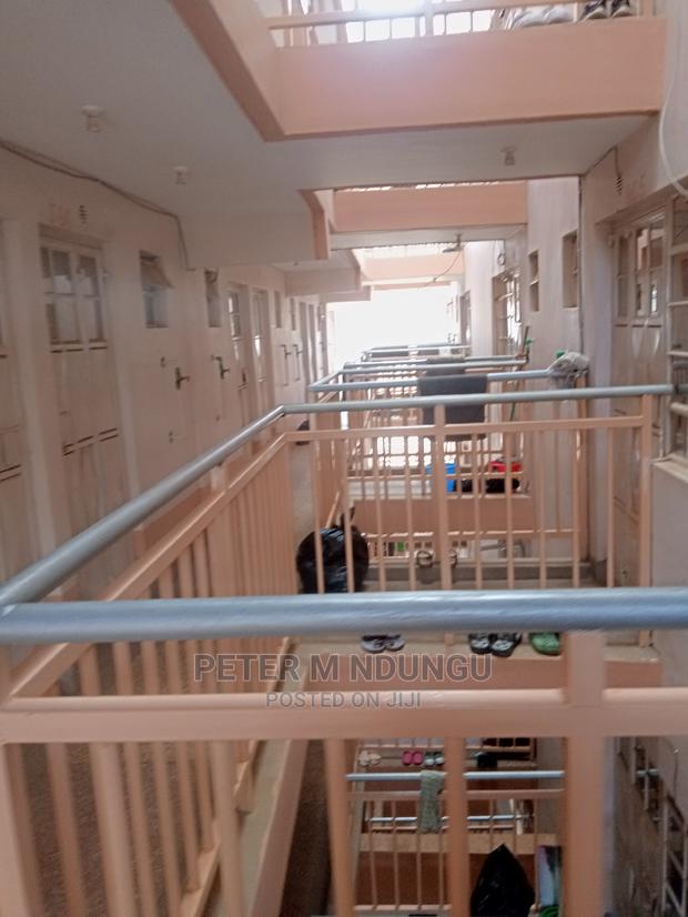 Bedsitters to Let,New - thumbnail 4