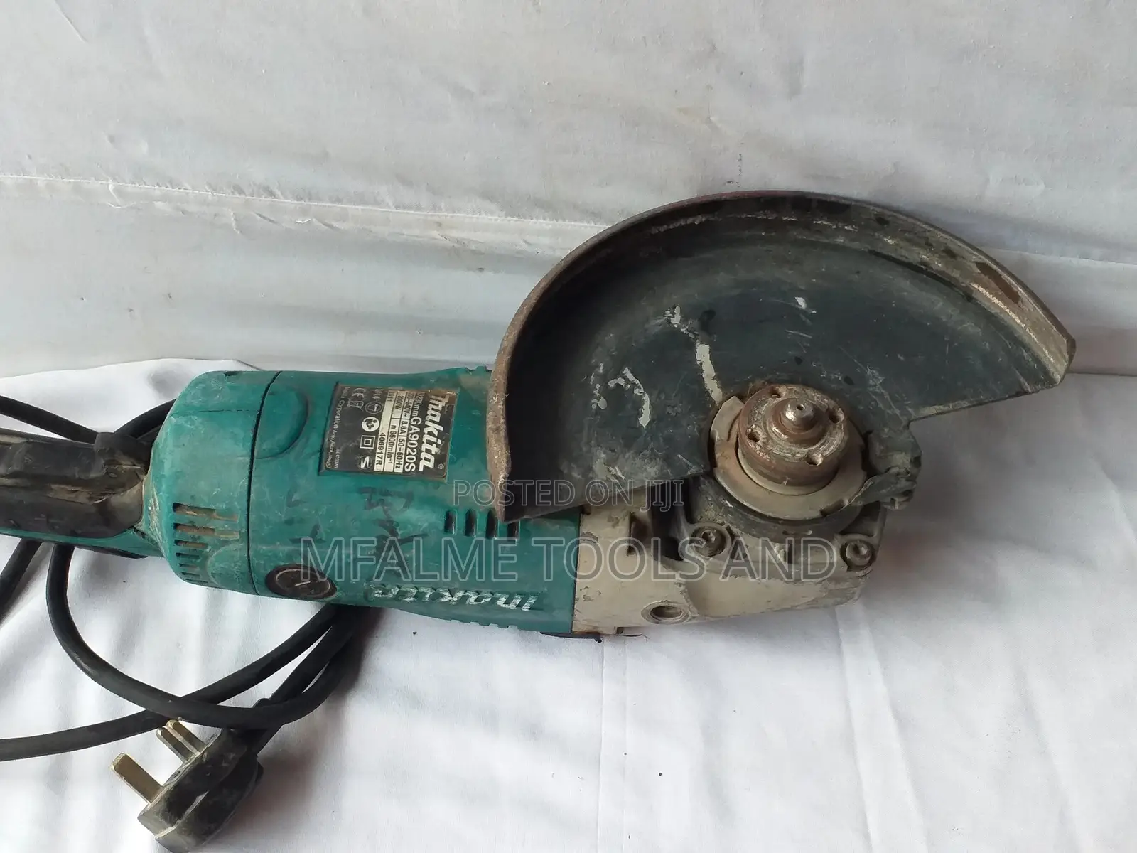 Angle Grinder - Genuine Makita 9 Inch Heavy Duty 240v- EX-UK