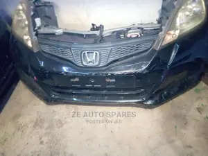 Honda Fit 2008 Nosecut