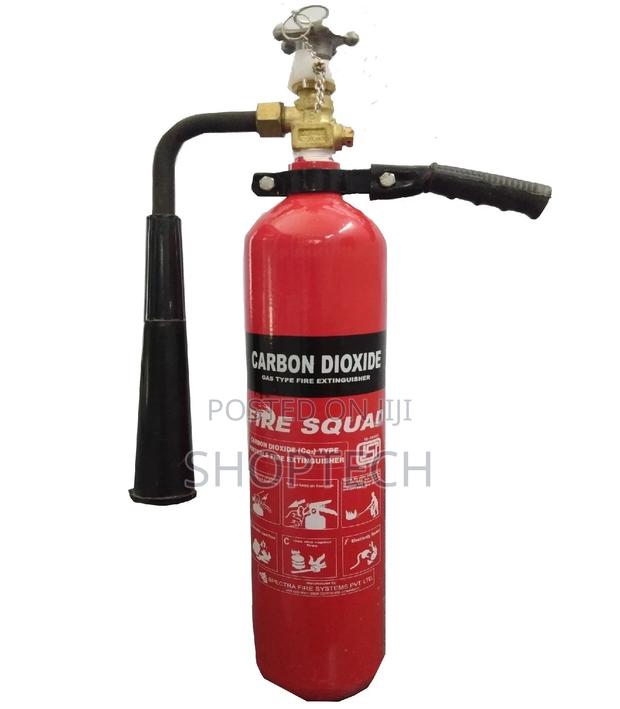 2KG CO2 Fire Extinguisher. - thumbnail 3
