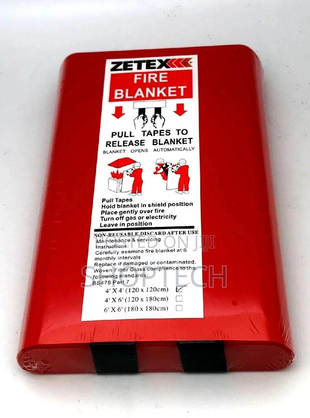1.8m by 1.8m Fire Blanket/6fts by 6fts Fire Blanket