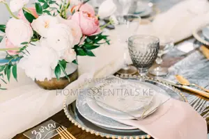 Round Clear Charger Plates