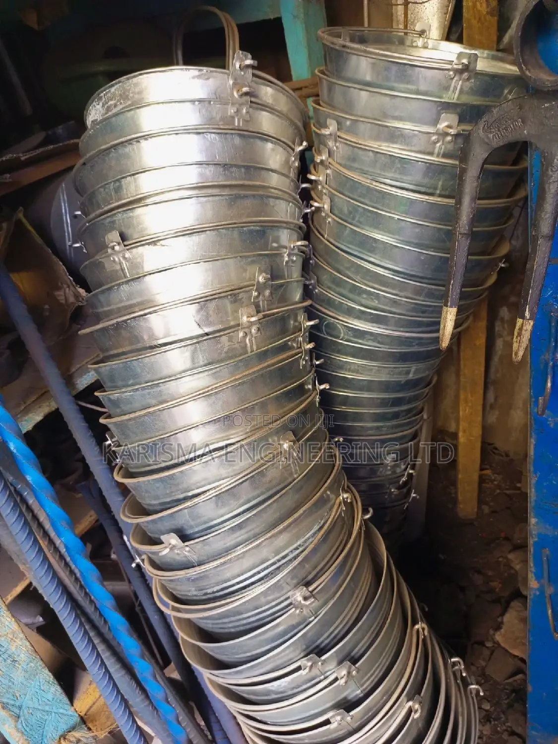 Metallic Bucket