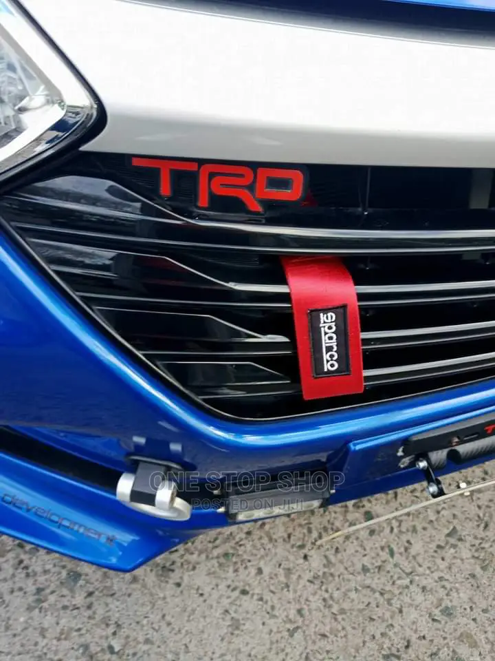 Front Tow Hook Straps Sparco