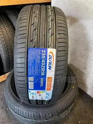 235/40 ZR18 Durun Tyre