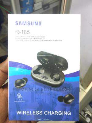 Samsung True Wireless Headphones - thumbnail 2