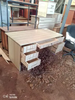 Office Desk