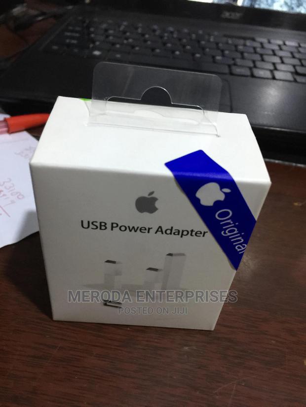 Oriiginal iPhone Usb Power Adapter - main view