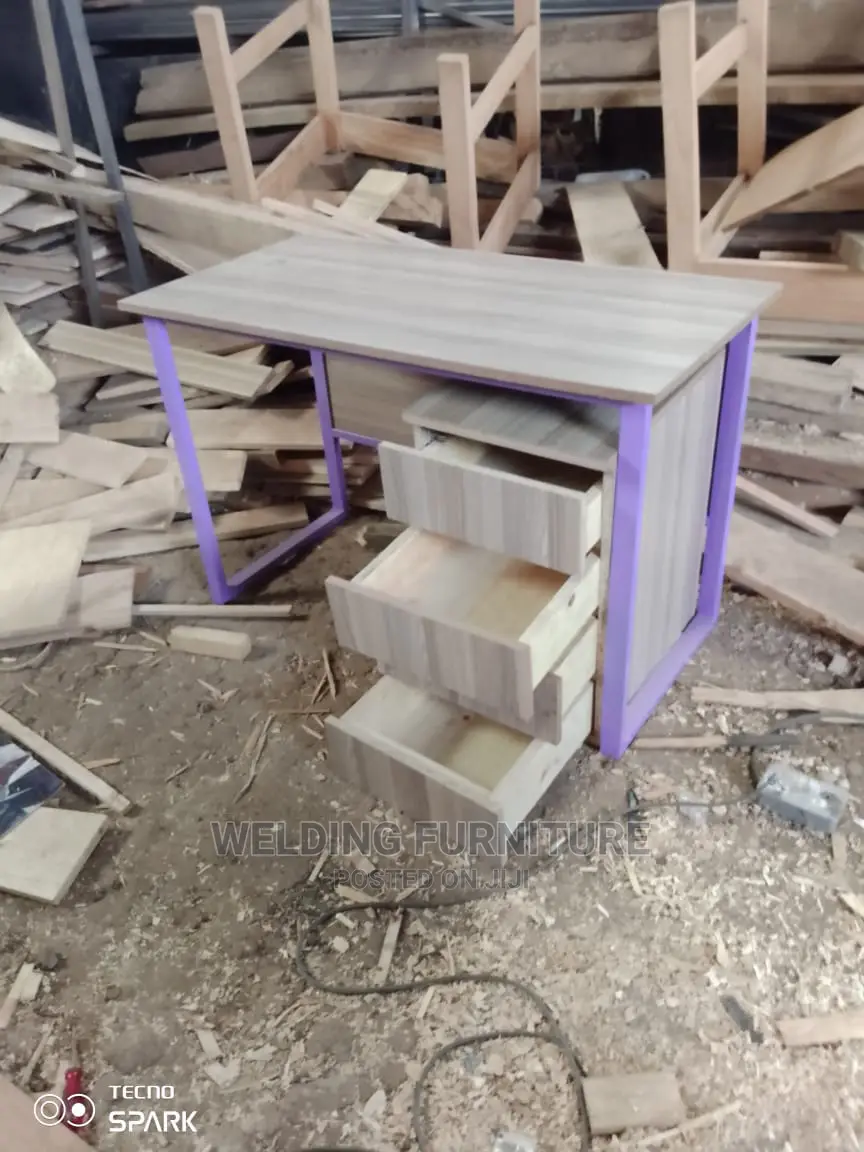 Office Desk