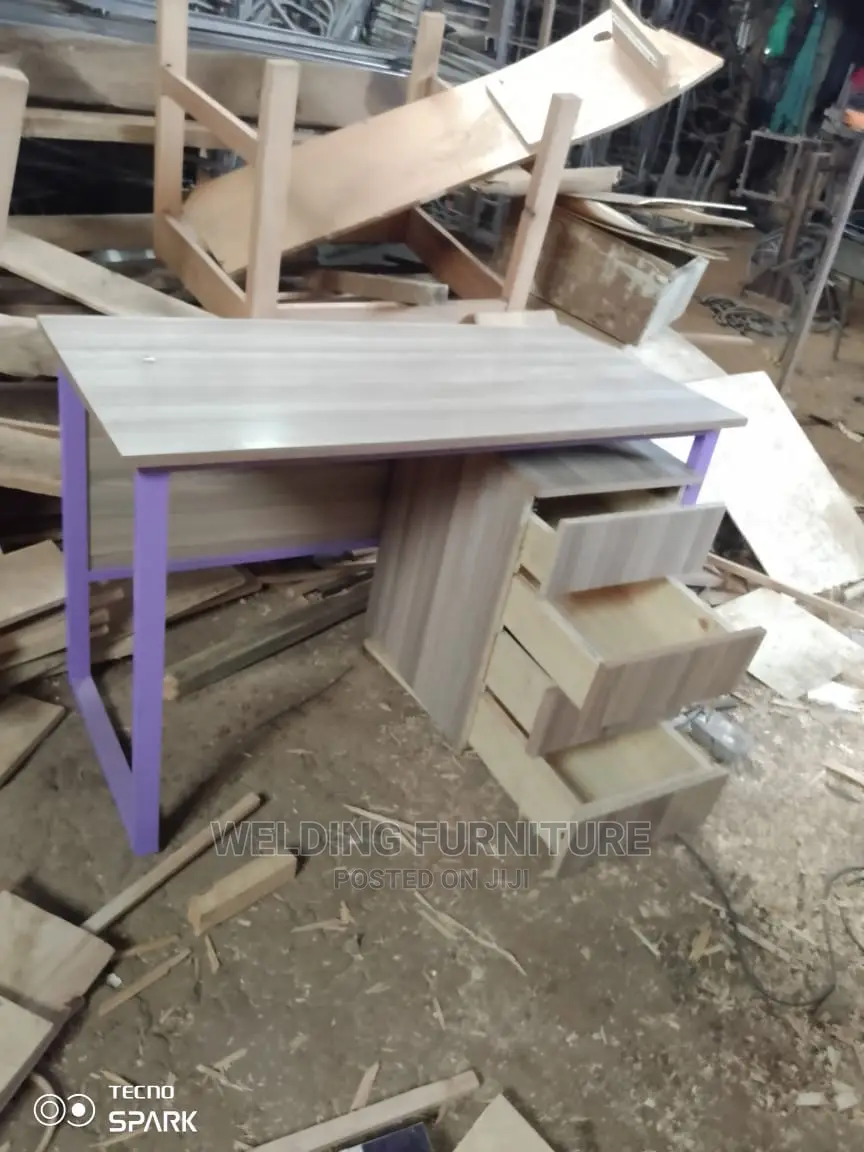 Office Desk